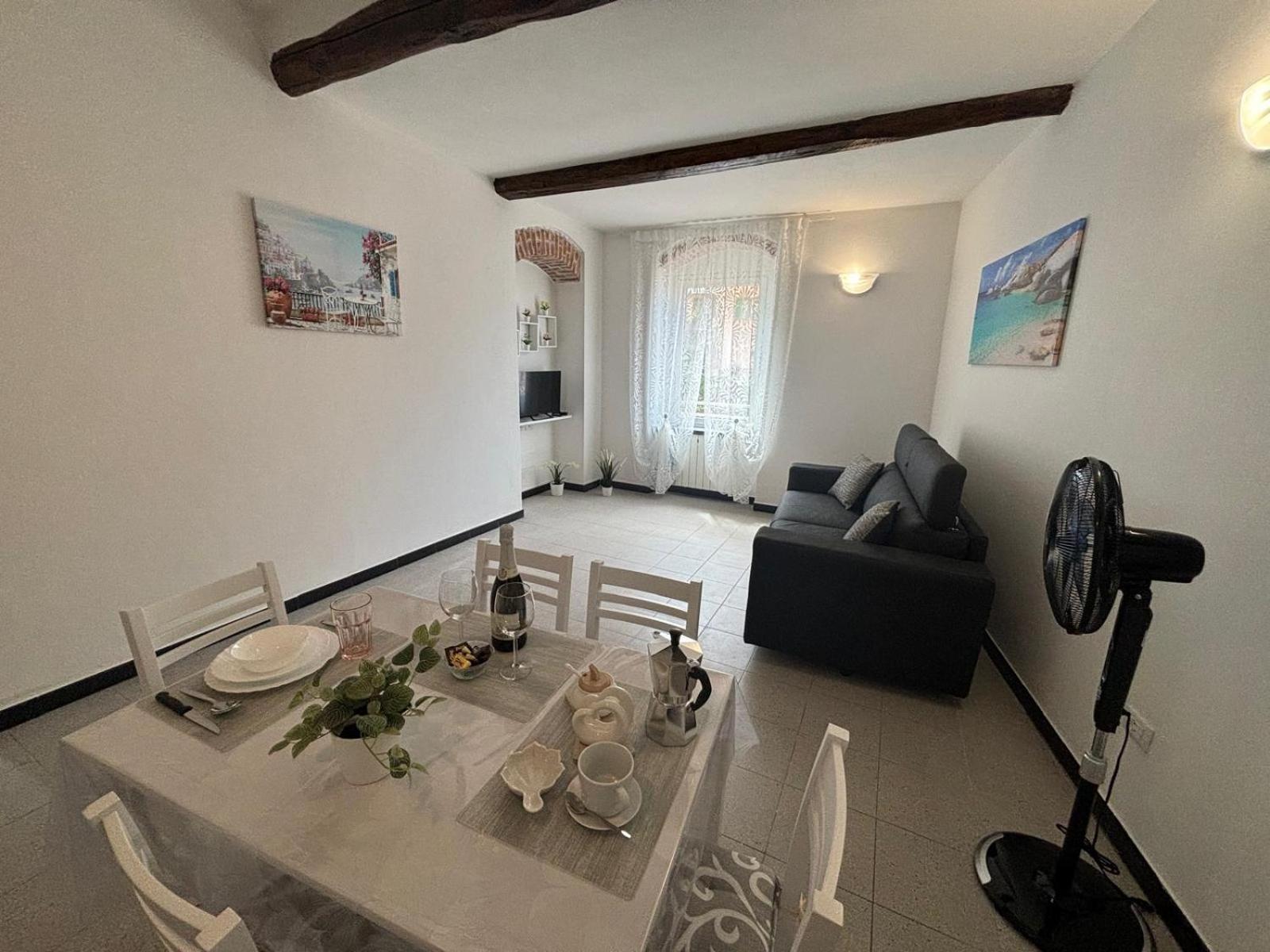 La Casa Di Adry Apartment